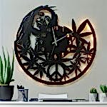 Bob Marley Tasarımlı Işıklı Estetik Ev Duvar Saati